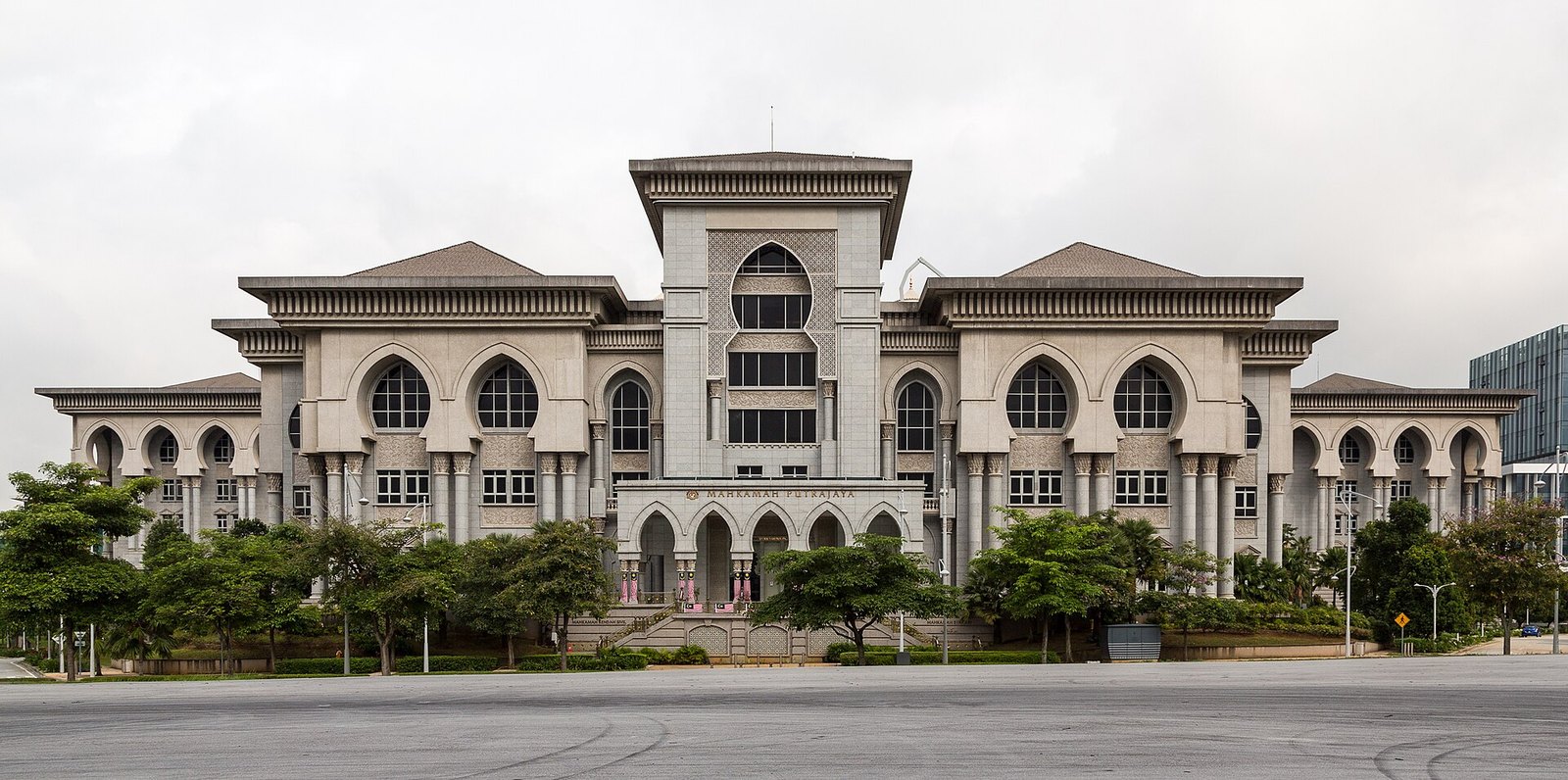 Ex-lorry attendant to continue serving jail sentence after appeal dismissed