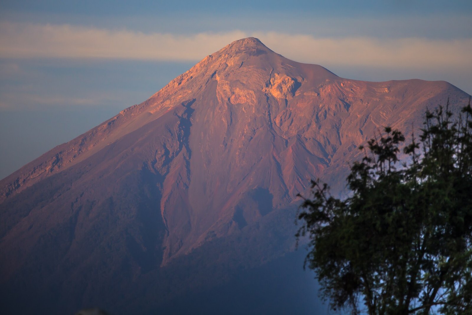 Gunung Berapi Fuego meletus, Guatemala isytihar amaran oren
