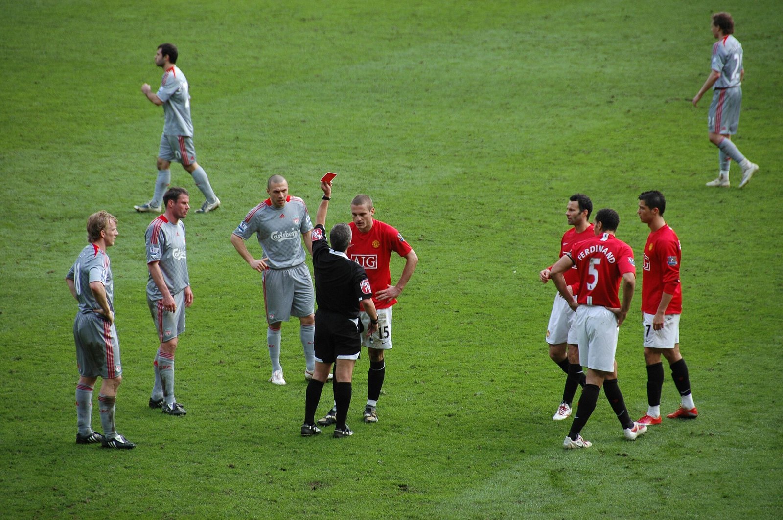 Man Utd Meterai Tajaan Kit Latihan Rekod £20 Juta Bersama Betway