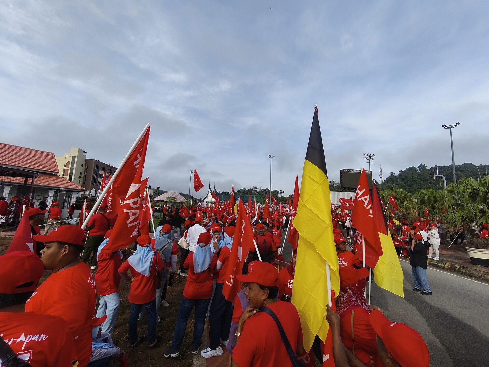 Policy changes alone won't guarantee return of support, PH told