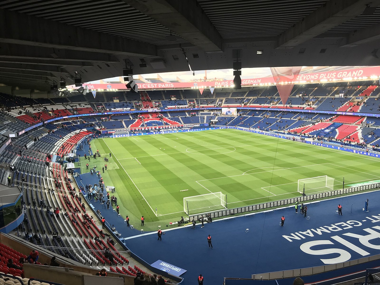 PSG Tunda Perlawanan Pembuka Ligue 1 Akibat Padang Rosak