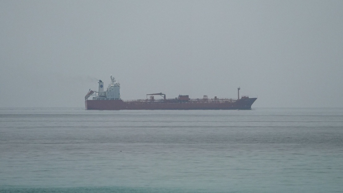 Oman Pledges Free Passage Through Strait of Hormuz Under New Iran-US Agreement