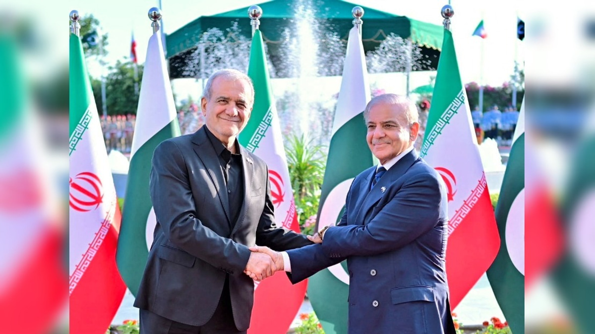 Pakistan Defends Iran's Ballistic Missile Programme, Says Not Part of US Peace Deal