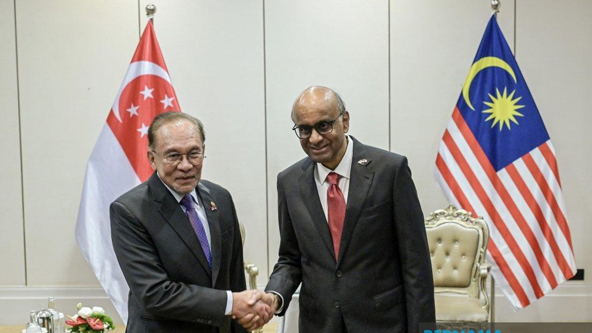 PM Anwar Hosts Singapore President Tharman in High-Level Bilateral Talks