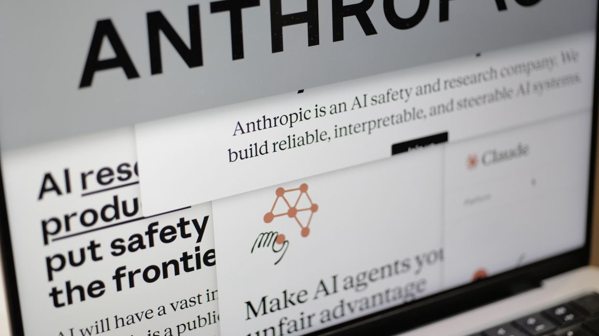 US AI Export Controls Spark Legal Challenge as Startup Loses Access to Advanced Models