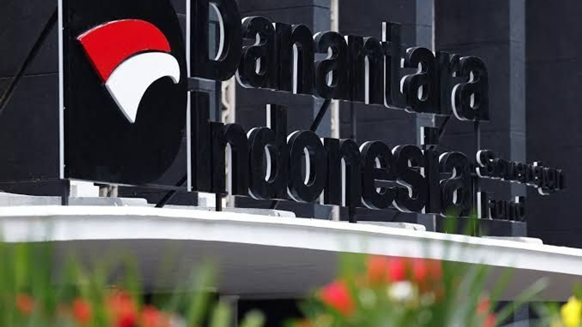 Indonesia's New Danantara Bond Law Sparks Money Laundering Concerns Among Economists