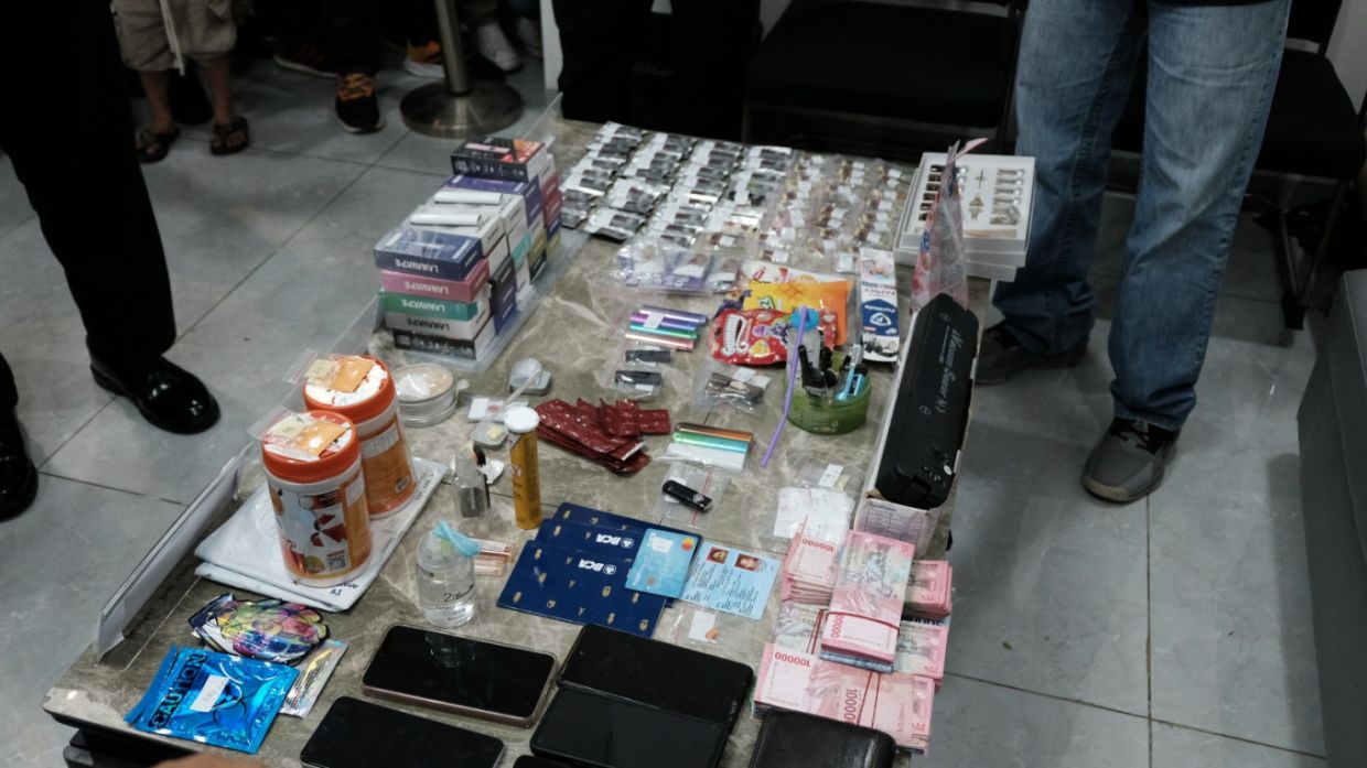 Indonesian authorities dismantle Malaysian-led drug ring in Batam, arrest six suspects