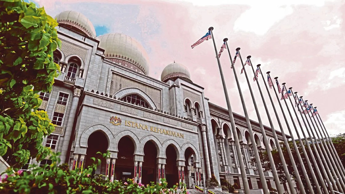 Isa Samad's Conviction Review and Ex-Army Chief's Trial Dominate Malaysian Courts This Week