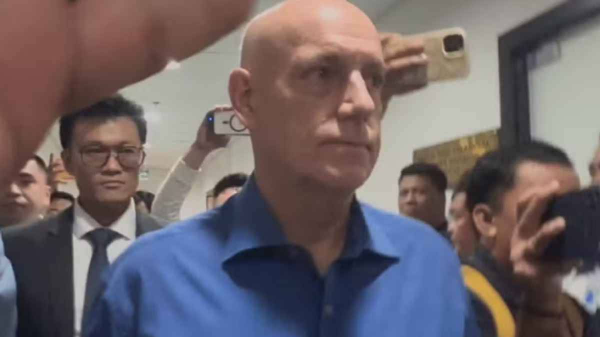 Ateneo Basketball Coach Tab Baldwin Questioned by Philippine Investigators in Drowning Deaths Inquiry