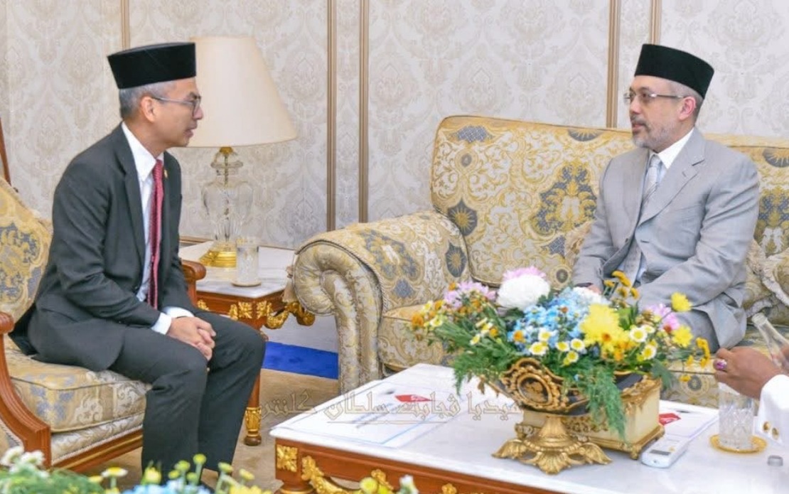 Tengku Muhammad Meets Communications Minister to Address Fake Accounts and Misinformation