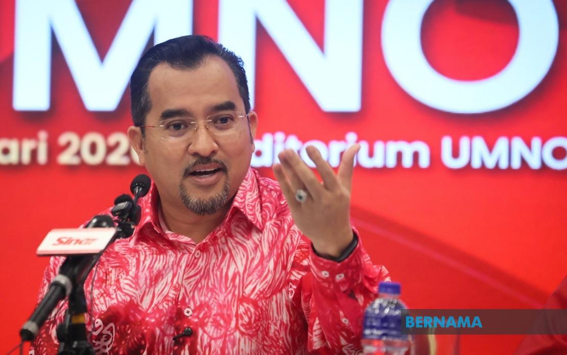 UMNO Insider Dispute: Puad's Exit Blamed on Rejected Son's Candidacy