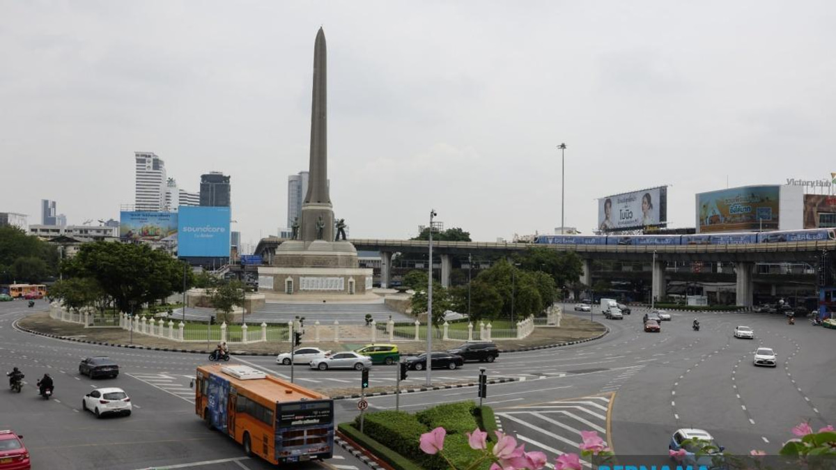Ferry Disaster, Nusantara Progress, and Regional Political Tensions Shape Southeast Asian Headlines