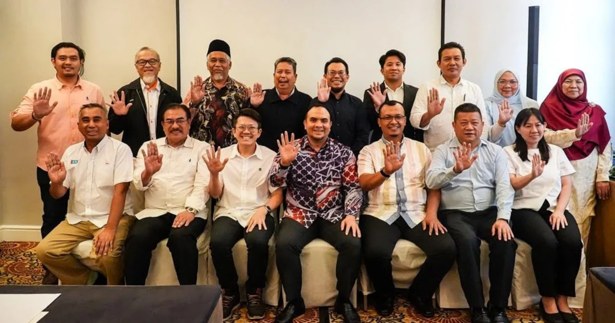 Anwar's Political Secretary Farhan Appointed to Lead Pahang Pakatan Harapan