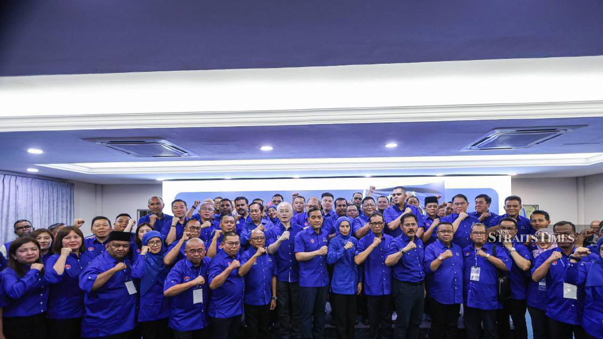 Barisan Nasional Fields Complete Slate of 56 Candidates for Johor Election