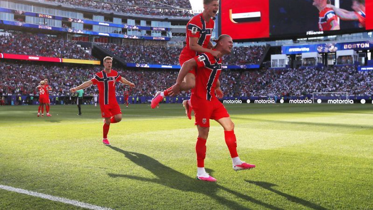 Haaland Announces World Cup Arrival With Double as Norway Rout Iraq