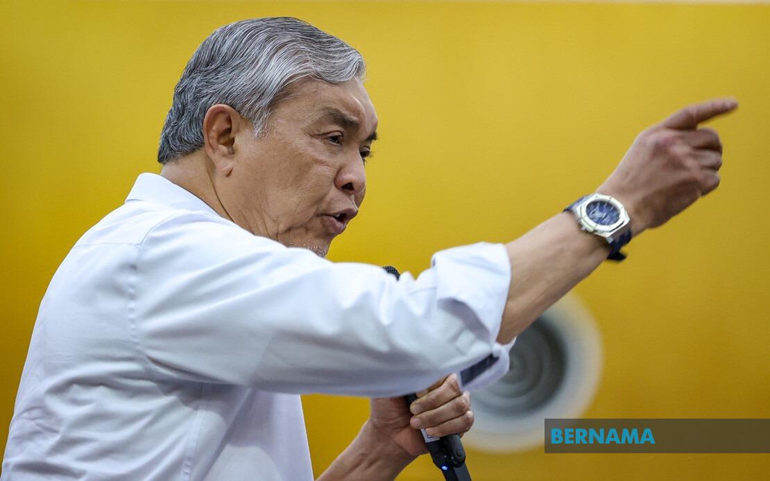 Ahmad Zahid Backs Structured Political Education for Campus Leaders