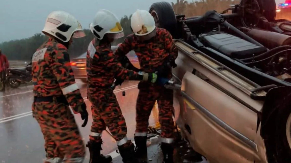 Two Sisters Among Four Dead in Separate Pahang Crashes Within One Hour