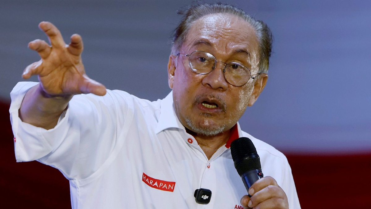 Anwar urges restraint as Johor polls campaign heats up over Najib release