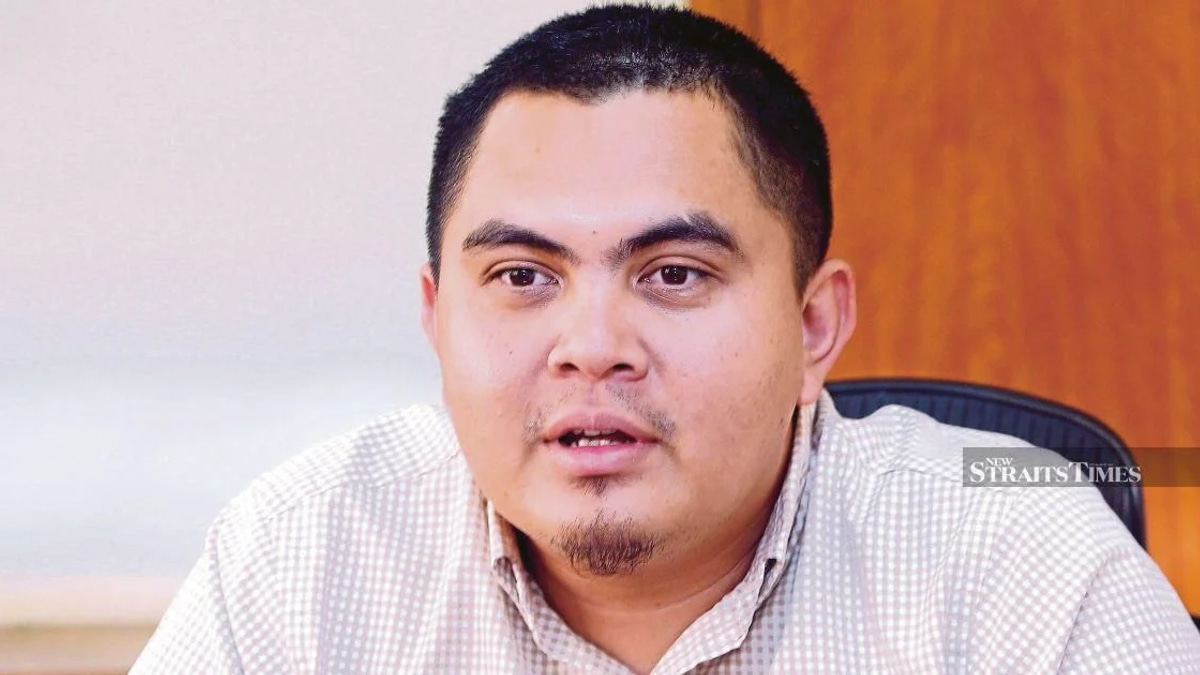 Umno rejects family politics model, says Akmal