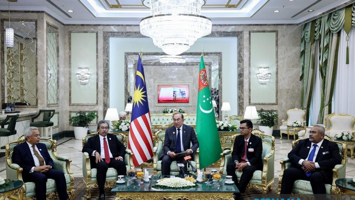 Anwar's Turkmenistan Visit Marks Strategic Opening for Energy Cooperation