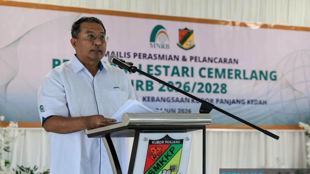 MNRB Invests Nearly RM600,000 in Student and School Development Across Six Institutions