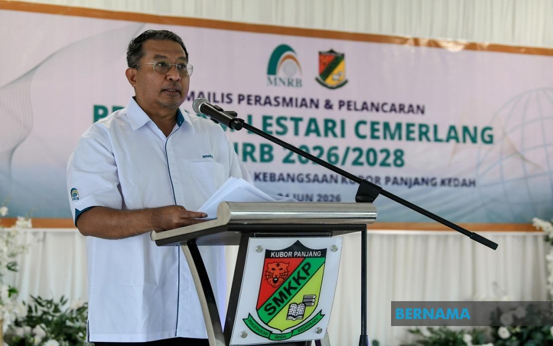 MNRB Invests Nearly RM600,000 in Student and School Development Across Six Institutions