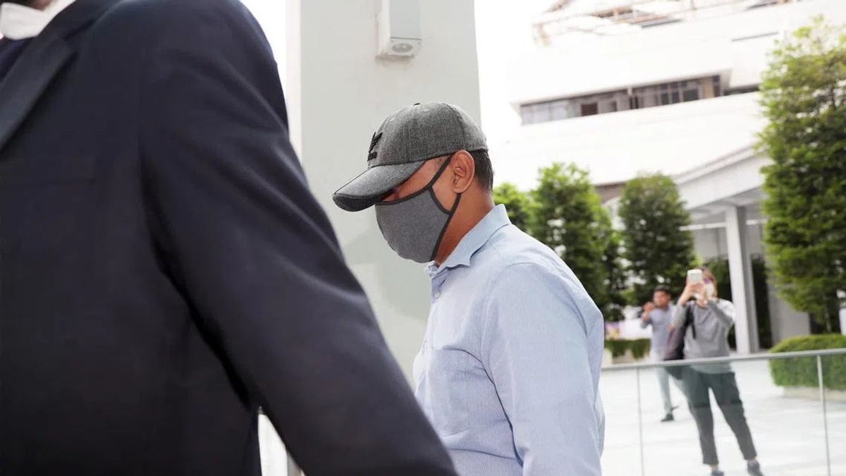 Singapore mosque executive jailed 14 months for corruption scheme involving construction contracts