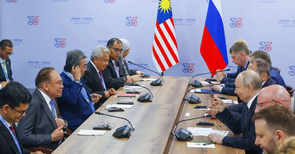 Anwar Appreciates Russian Support for Energy Partnership with Petronas