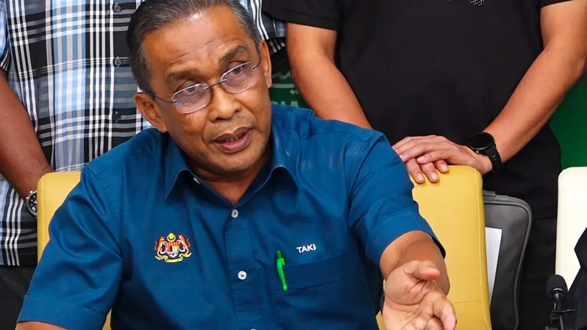 Hamzah Returns as Opposition Leader as Perikatan Nasional Consolidates Ranks