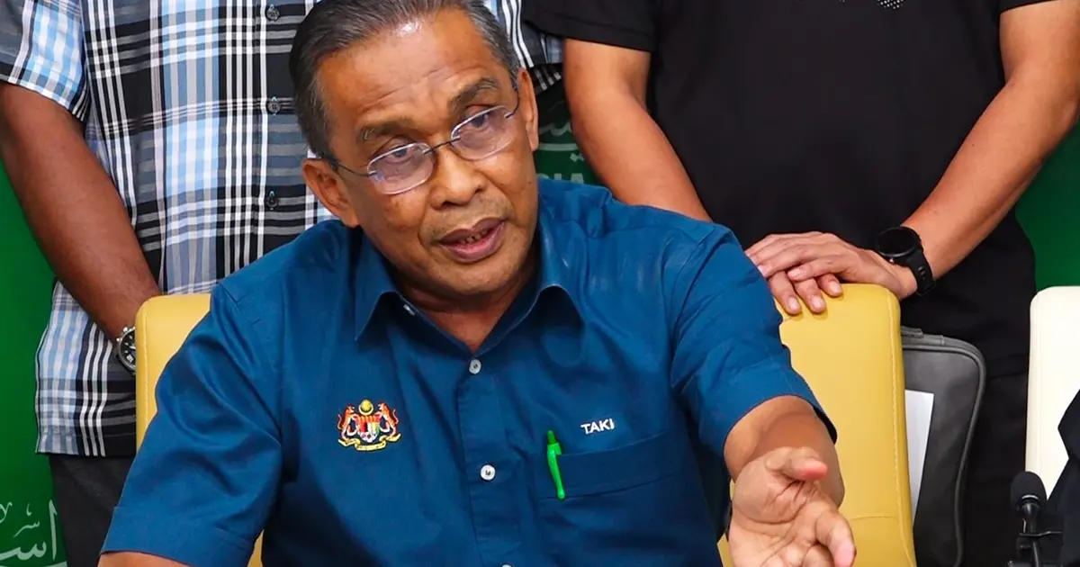 Hamzah Returns as Opposition Leader as Perikatan Nasional Consolidates Ranks