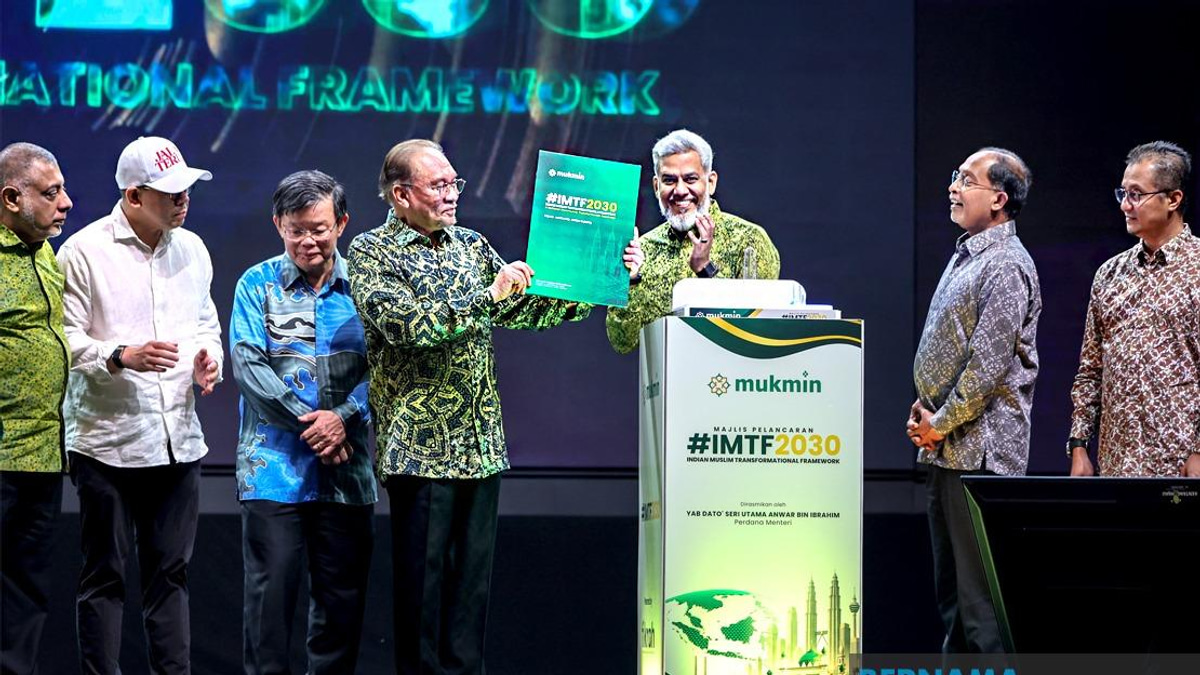 Anwar Orders Fast-Track Resolution of Foreign Worker Hiring Within 30 Days