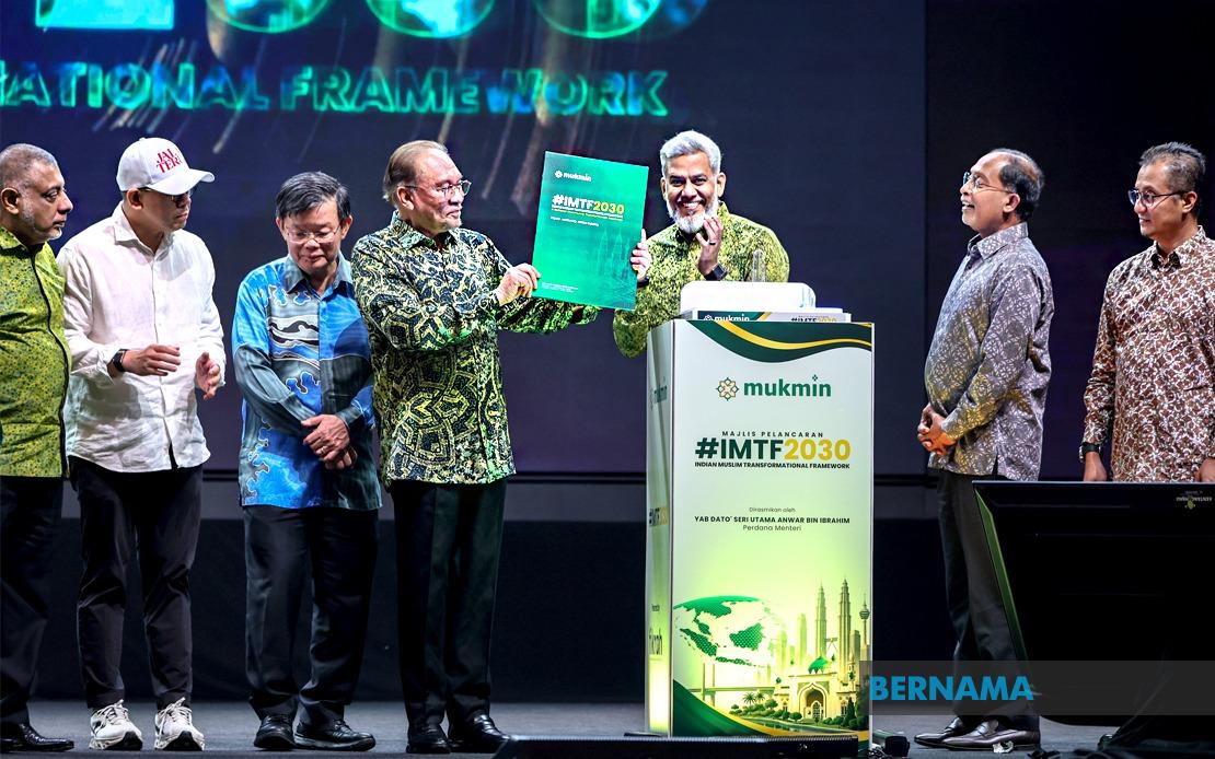 Anwar Orders Fast-Track Resolution of Foreign Worker Hiring Within 30 Days