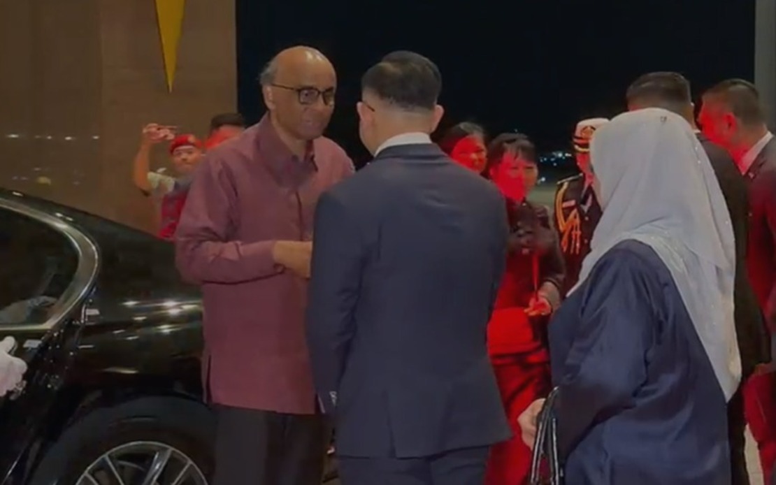 Singapore President Tharman Shanmugaratnam Arrives in Malaysia for State Visit