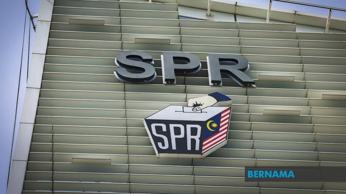 Johor Election Campaign Sees 305 Offence Complaints as Voting Approaches