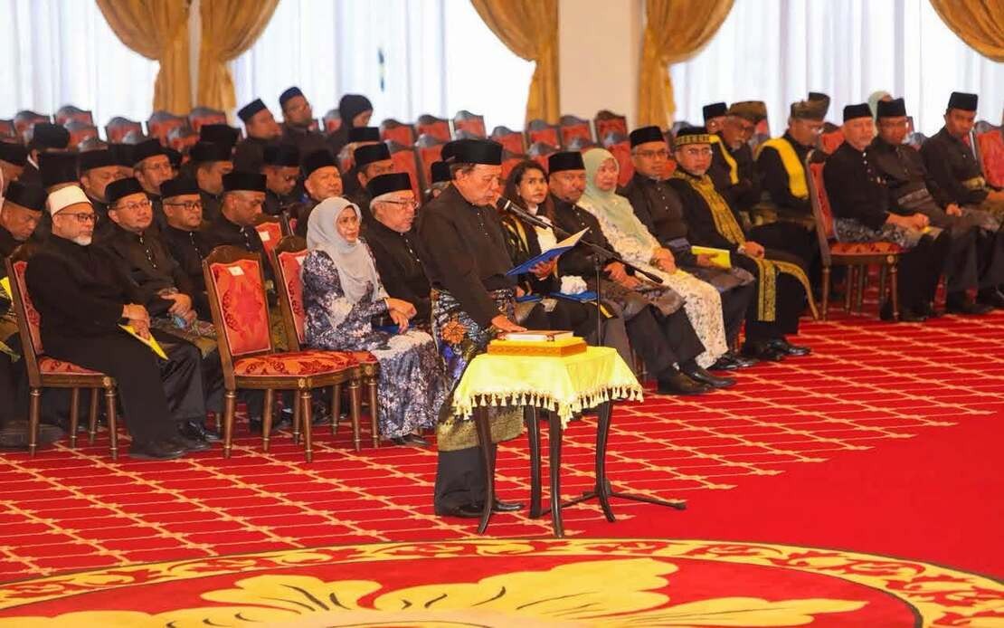 Zahid and Cabinet Ministers Welcome Ismail Lasim as Negeri Sembilan's New Menteri Besar
