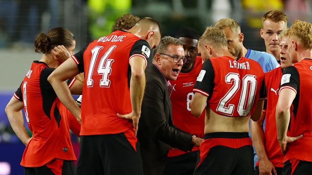 Austria's Rangnick praises World Cup minnows after nervy Jordan victory