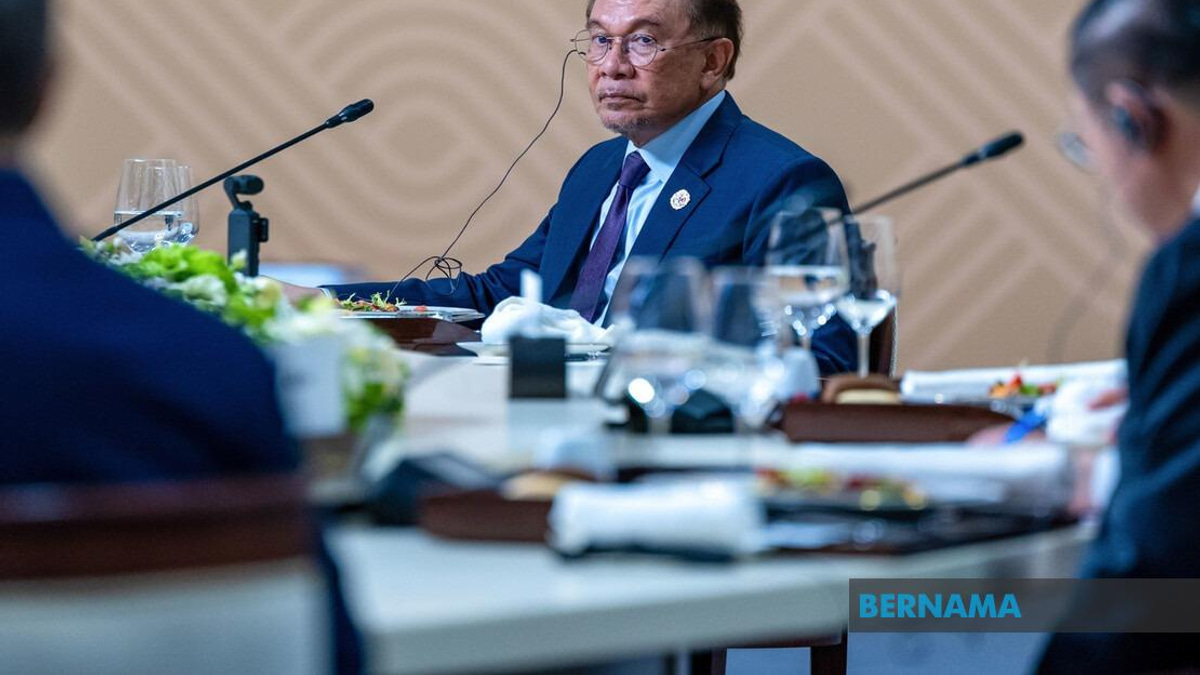 ASEAN and SCO Must Unite Against Transnational Crime and Energy Threats, Says PM Anwar