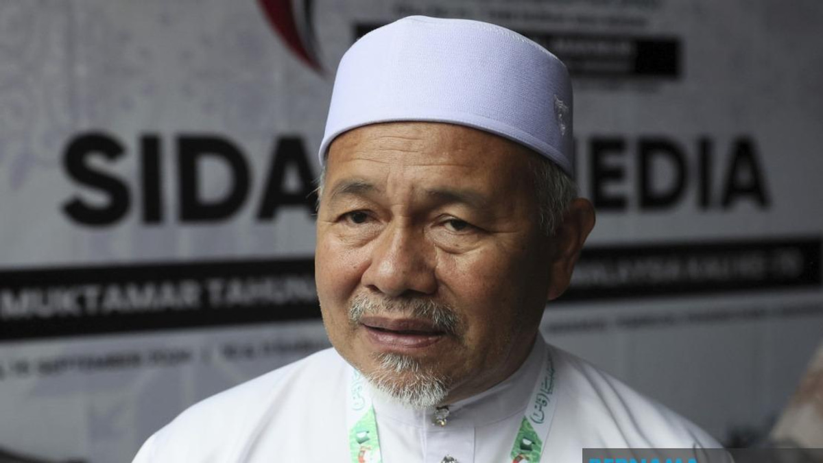 Anwar Issues Legal Demand Against PAS Deputy Over Alleged Defamatory Statements