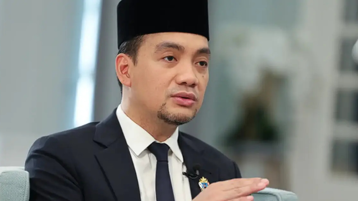 Johor's Dissolution of State Assembly is Constitutional Act, Not Palace Interference, Says Onn Hafiz
