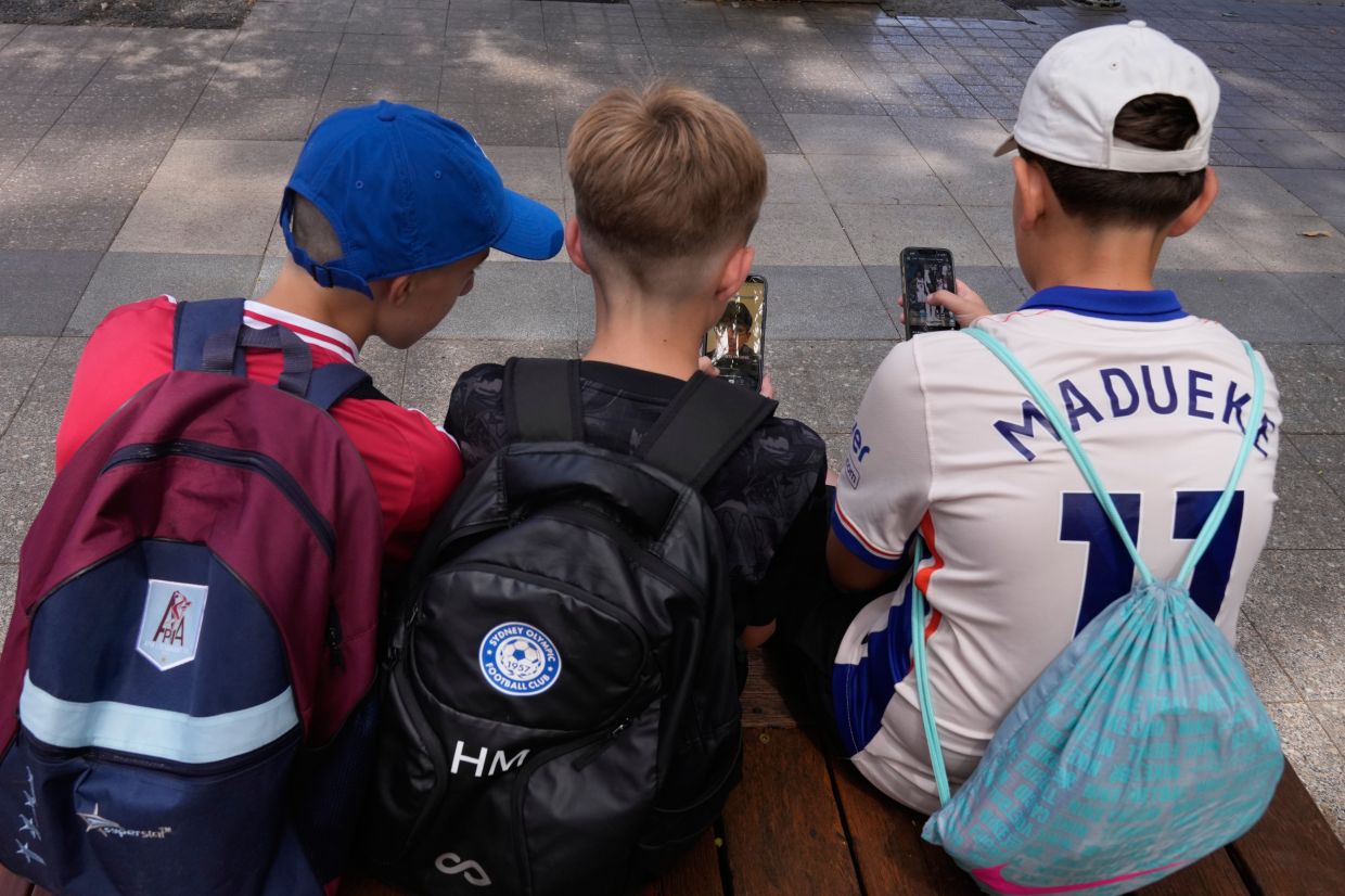 Australia tightens social media ban for children as first legislation proves ineffective