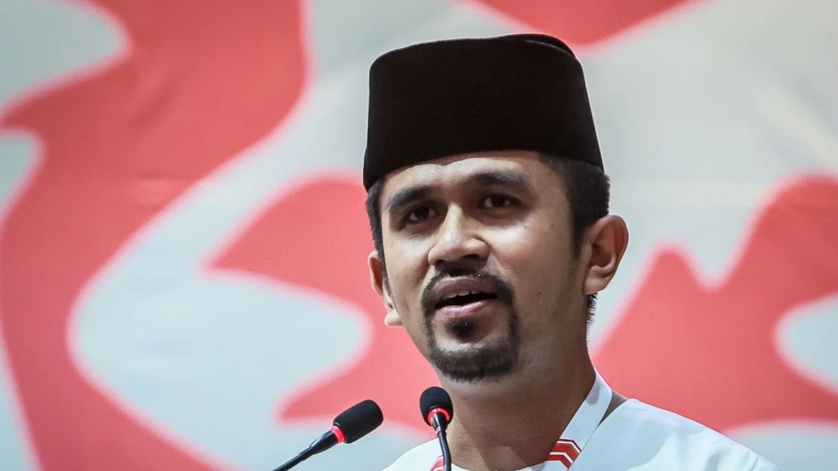 BN Youth Leader Challenges PH's Missing Top Guns in Johor Election Lineup