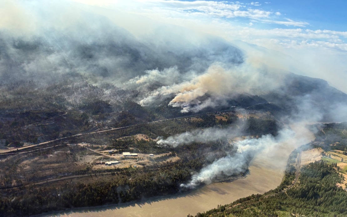 Wildfire Suppression Aircraft Crashes in Canada's Northwest Territories, Killing Three