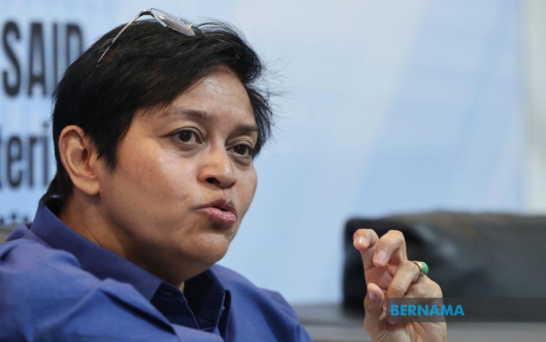 State Alliances Don't Shake Unity Government, Says Azalina