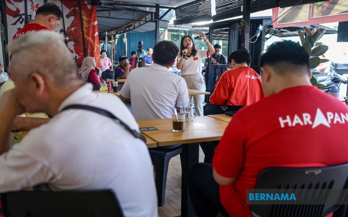 Teo Challenges Onn Hafiz Over Alleged Political Campaigning at TVET Event