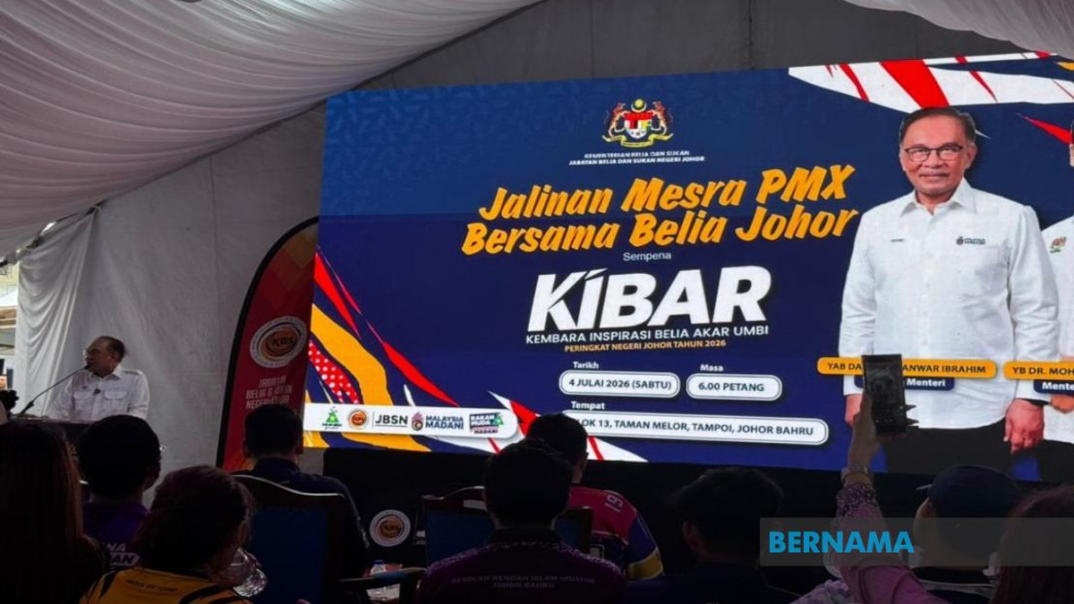 Anwar Challenges Parties to Back Malay Rights With Real Policy, Not Empty Election Rhetoric