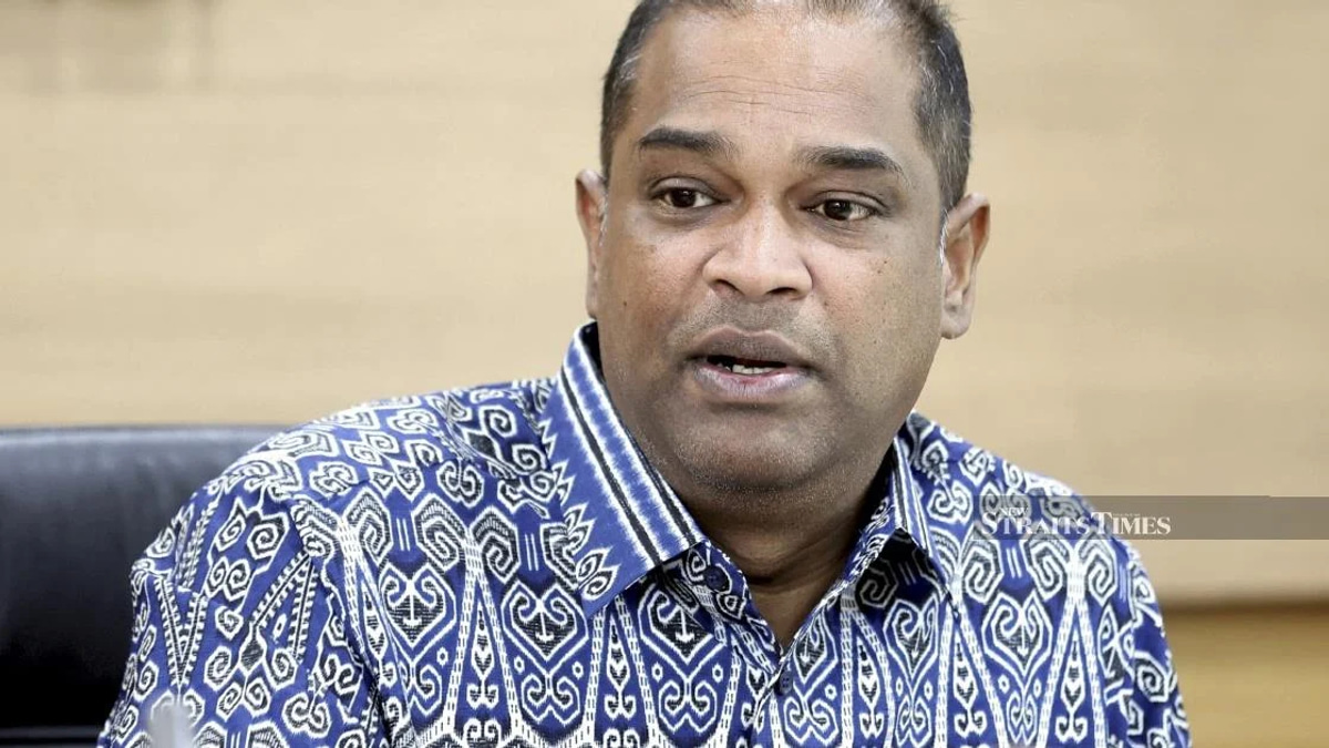Stop Using Palace in Political Battles, Ramanan Warns Johor Rivals