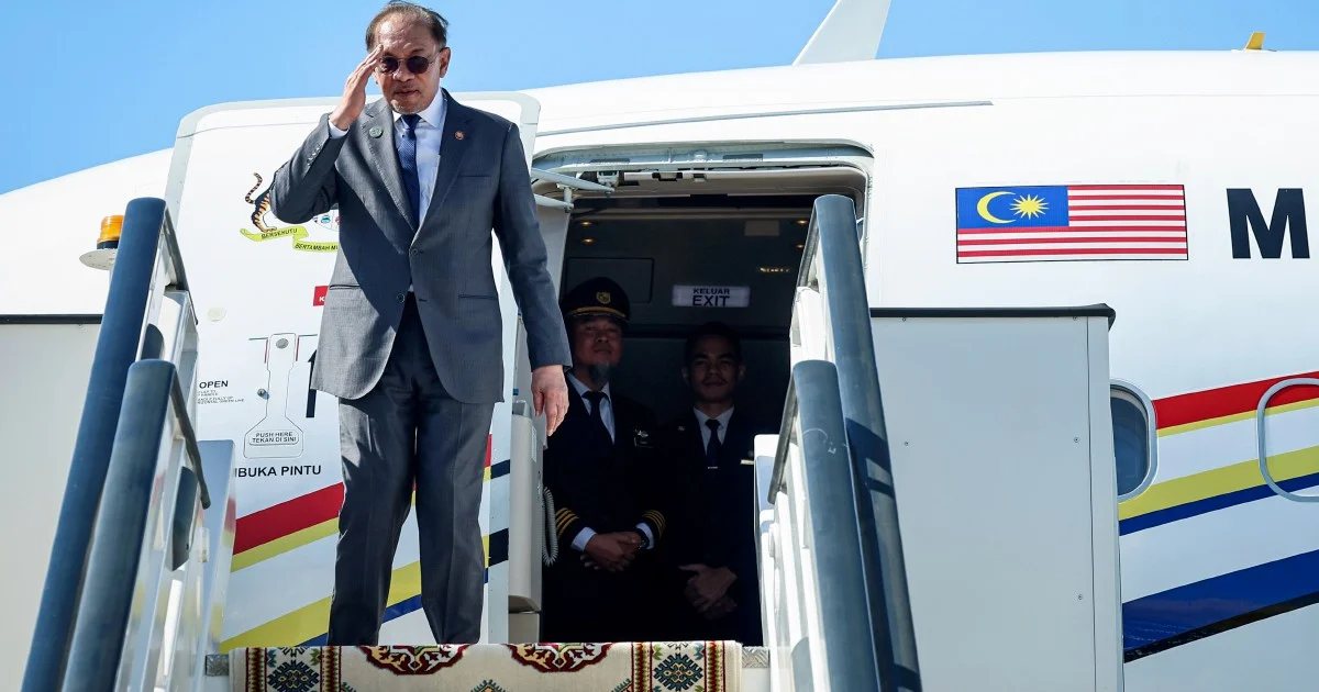 Anwar Returns to Penang Following Turkmenistan Trip for Media Conference and Investment Summit