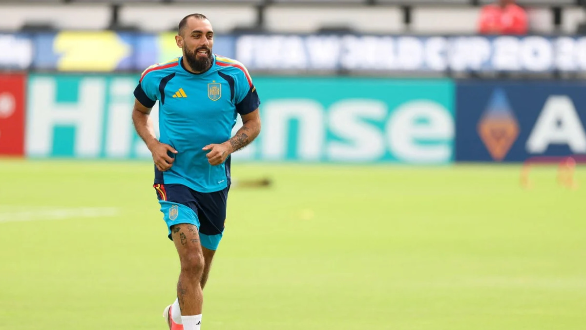 Borja Iglesias: The Spanish striker unafraid to challenge football's conventions