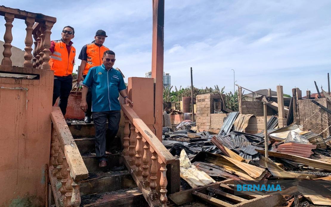 Kitchen Paper-Burning Sparked Kampung Gok Kapur Fire That Left 110 Homeless