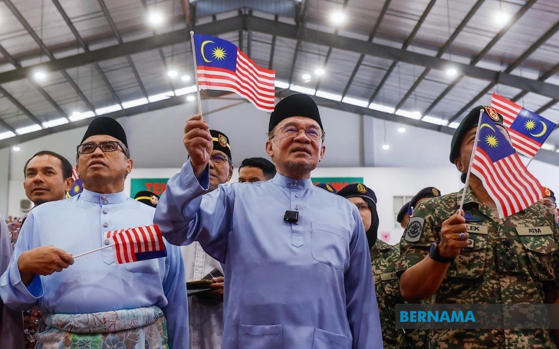 Anwar Calls for Clean Campaign as Negeri Sembilan Braces for August Election